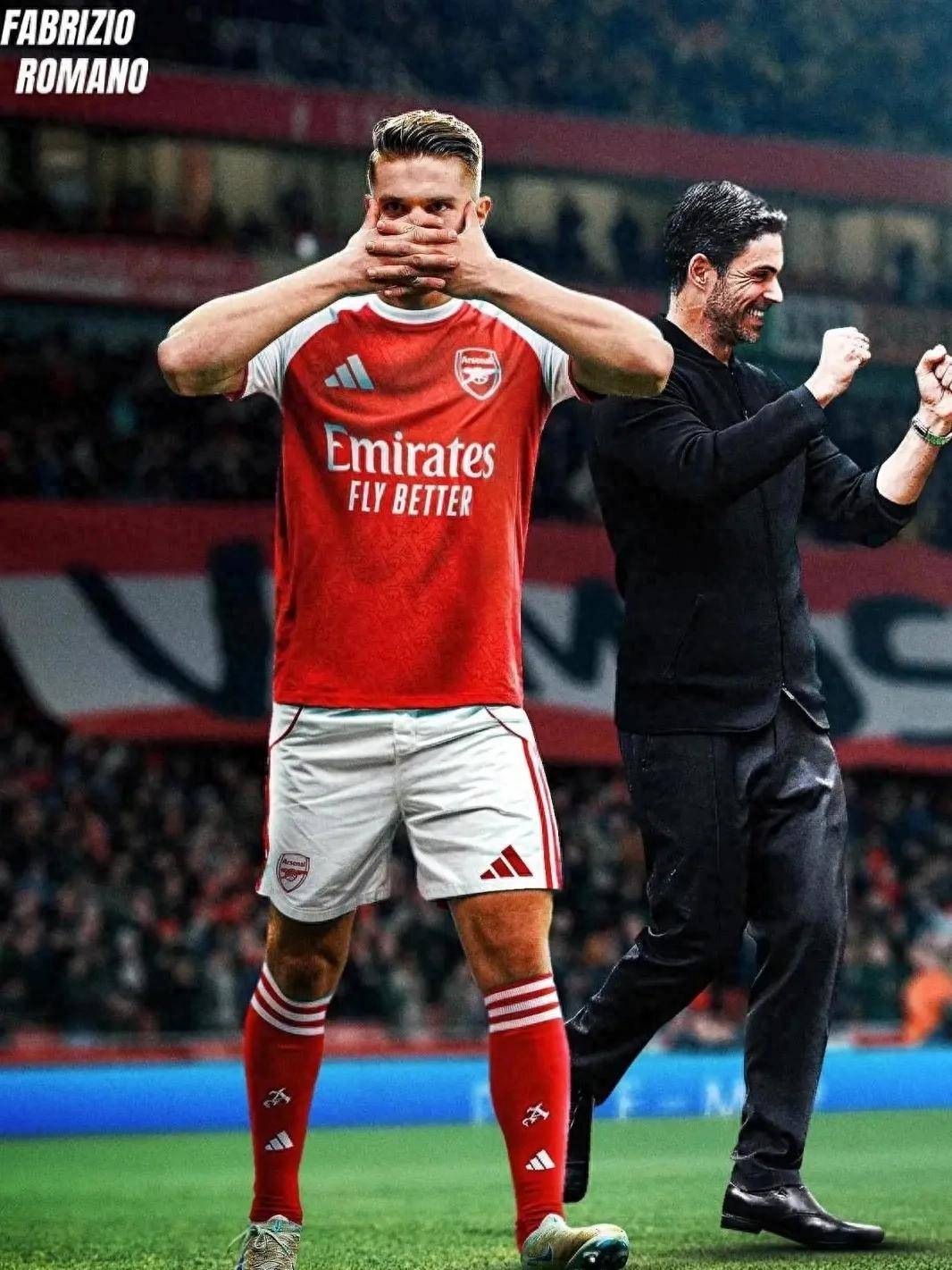 万众瞩目的 万众瞩目的