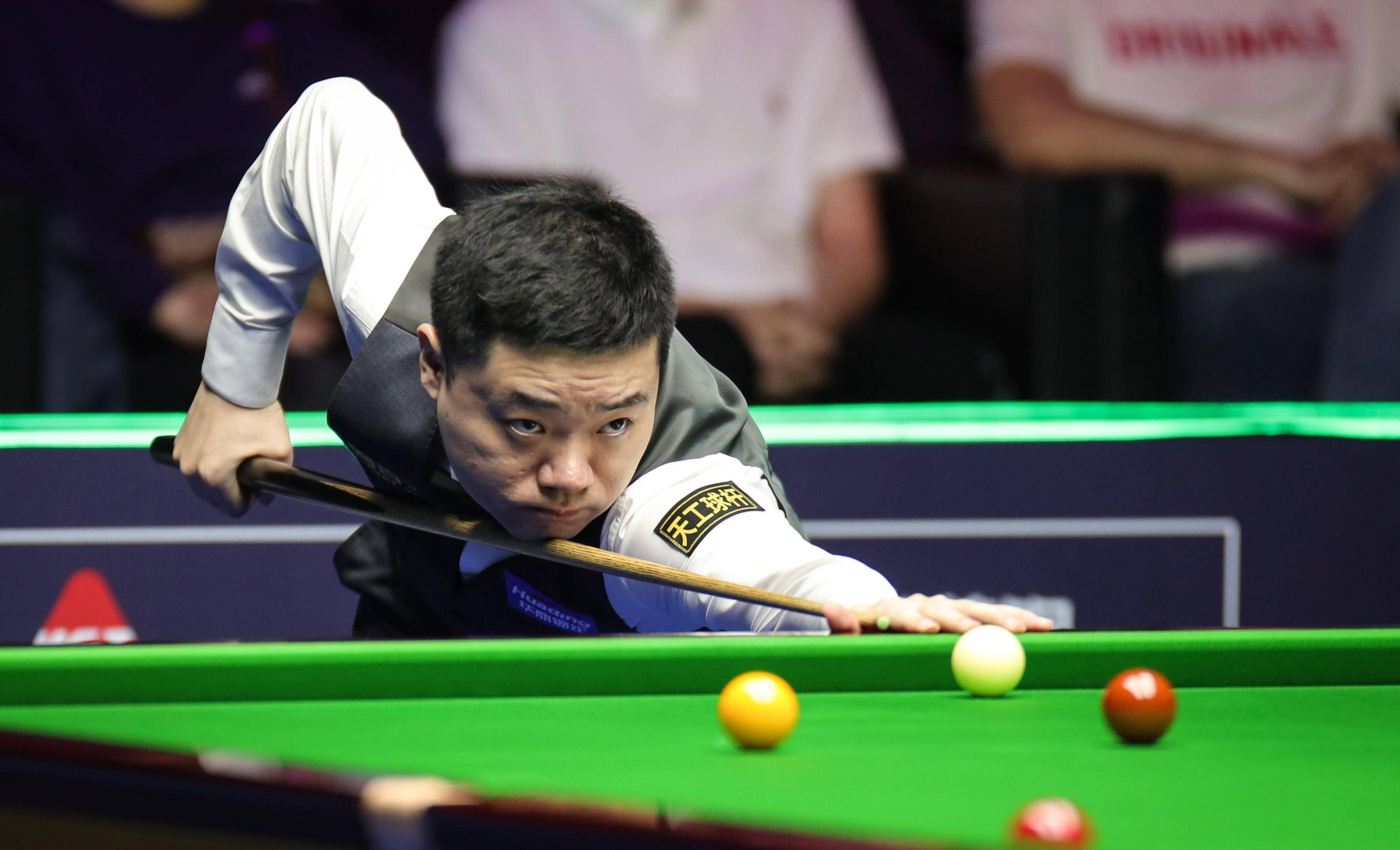 14篮板的 14篮板的