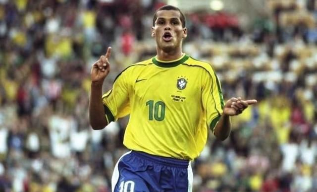 战术体系中 战术体系中